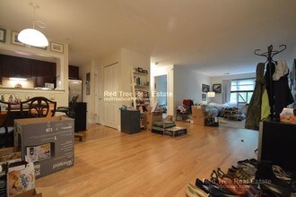 318 Rindge Ave-Unit -205 in Cambridge, MA - Building Photo - Building Photo