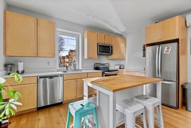 10 Copeland Park, Unit 1 in Boston, MA - Building Photo - Building Photo