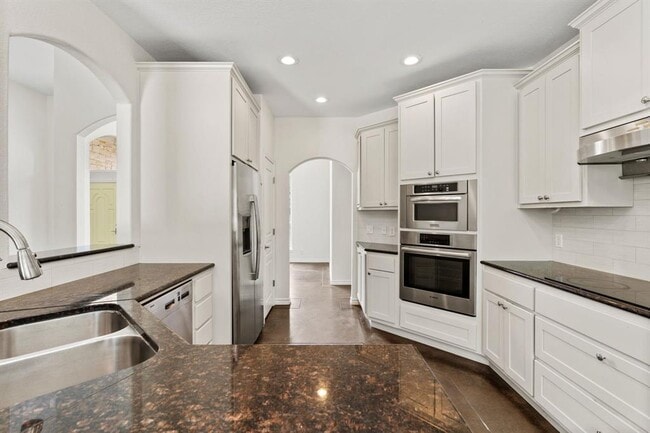 property at 518 Coventry Rd