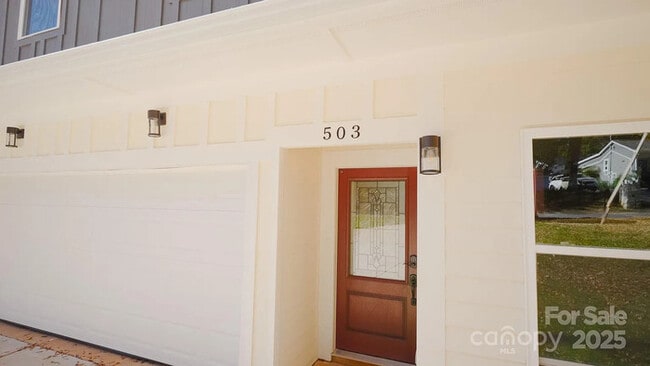 503 Granby Cir in Charlotte, NC - Building Photo - Building Photo