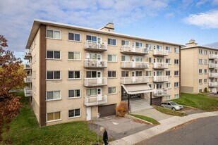 715 31E Av in Montréal, QC - Building Photo