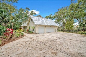 8 Fernwood Trail in Ormond Beach, FL - Building Photo - Building Photo
