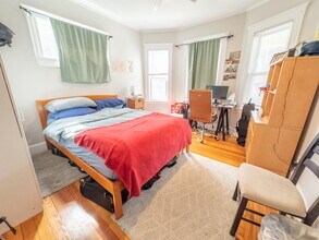 70 Line St in Somerville, MA - Building Photo - Building Photo