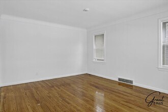 19432 Burt Rd in Detroit, MI - Building Photo - Building Photo