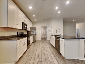 297 N Hamilton Springs Rd in St. Augustine, FL - Foto de edificio - Building Photo