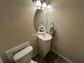 1229 W 13th St in Anderson, IN - Foto de edificio - Building Photo