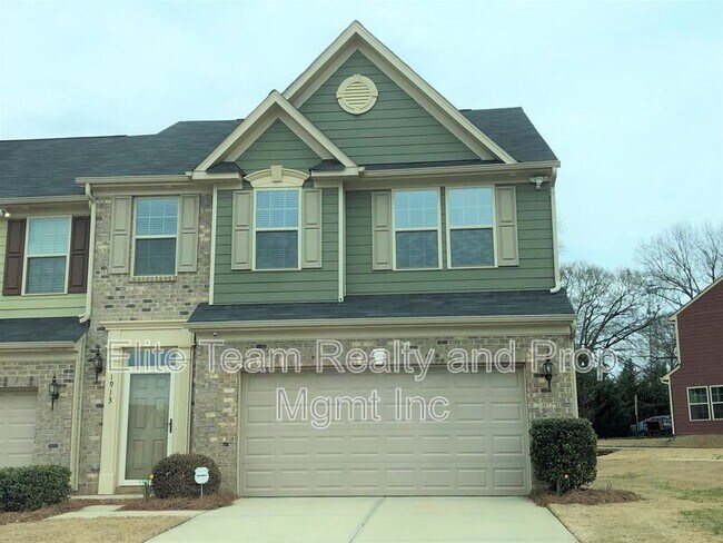 property at 1913 Fleetwood Dr