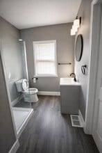 12763 Cloverlawn Ave in Detroit, MI - Foto de edificio - Building Photo