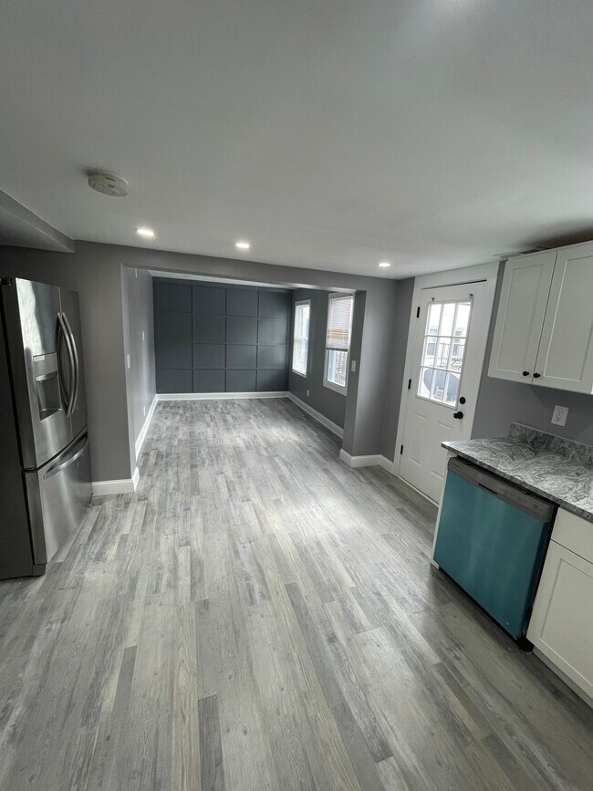 43 Lowell St Apartments and Nearby Nashua Apartments For Rent Nashua, NH