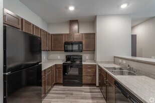 Carnahan Glenn Apartments in Spokane Valley, WA - Building Photo
