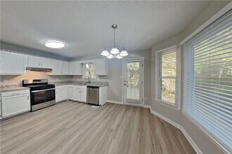 116 Shefield Pl in Douglasville, GA - Building Photo - Building Photo