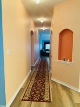 1205 Oakridge Dr in Euless, TX - Building Photo - Building Photo