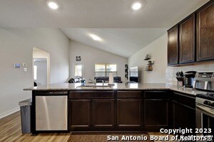 822 Brown Thrasher in San Antonio, TX - Building Photo - Building Photo