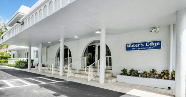 property at 100 Edgewater Dr