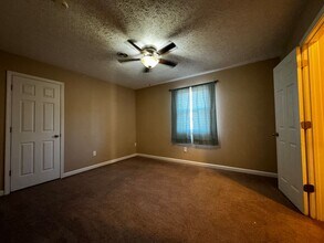 15520 Tate Ln in St. Robert, MO - Building Photo - Building Photo