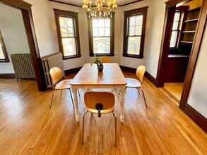 28 Putnam Ave, Unit 2 in Cambridge, MA - Building Photo - Building Photo