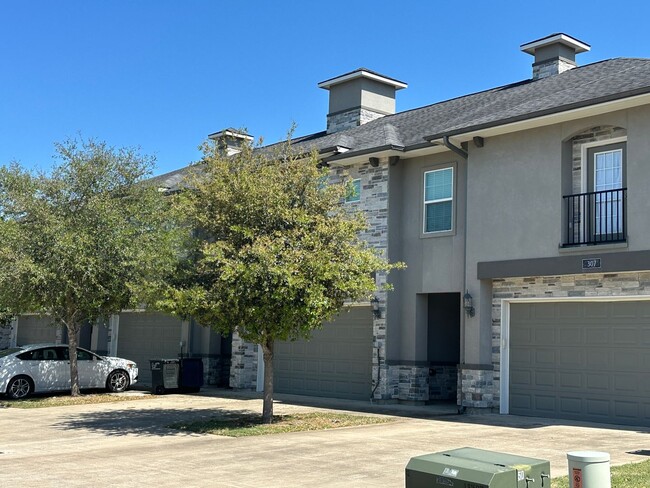 311 Sageway Ct in College Station, TX - Building Photo - Building Photo