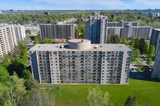 180 Cherryhill Circle in London, ON - Building Photo - Building Photo