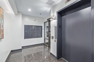 1512 Larimer St-Unit -5 in Denver, CO - Building Photo - Building Photo