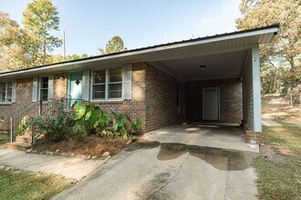249 Orchard Dr in Commerce, GA - Building Photo - Building Photo