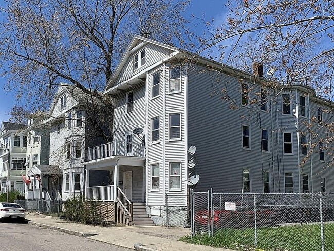 154 Stanwood St, Unit #2
