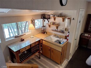 33275 Wild Rose Dr in Green Valley Lake, CA - Building Photo - Building Photo
