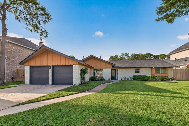 property at 12930 Kimberley Ln