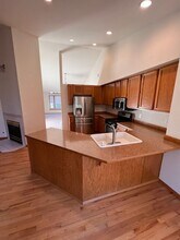 10110 101st Ave Ct SW in Tacoma, WA - Foto de edificio - Building Photo