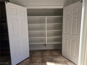 6640 April Bend Ct in North Las Vegas, NV - Building Photo - Building Photo