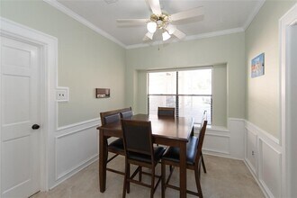 1719 Galleon Oaks Dr in Katy, TX - Foto de edificio - Building Photo
