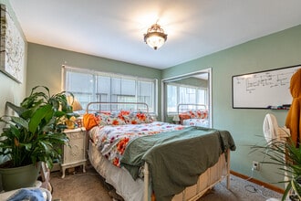 Stadium Village Apartments in Minneapolis, MN - Foto de edificio - Interior Photo