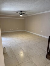 915 9th Way in West Palm Beach, FL - Building Photo - Building Photo