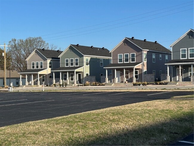 property at 702 E Johnson Ave