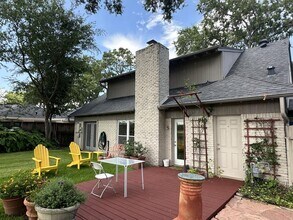 15806 Torry Pines Rd in Houston, TX - Building Photo - Building Photo