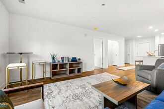 Nonesuch River Apartments in Scarborough, ME - Foto de edificio - Building Photo