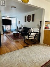 611 St Felix St in Cornwall, ON - Foto de edificio - Building Photo