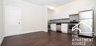3345 N Marshfield Ave, Unit 107 in Chicago, IL - Building Photo