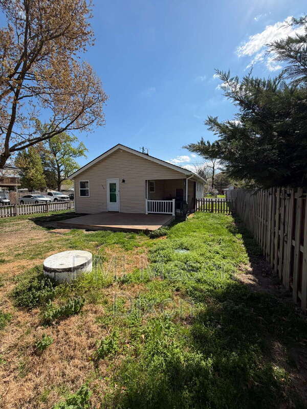 7810 E Rd in Pasadena, MD - Building Photo - Building Photo