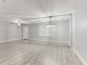 2107 Linwood Pl in Kingfisher, OK - Building Photo - Building Photo