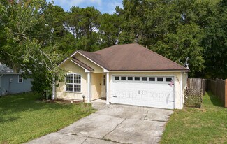 12565 Long Lake Ct in Jacksonville, FL - Building Photo