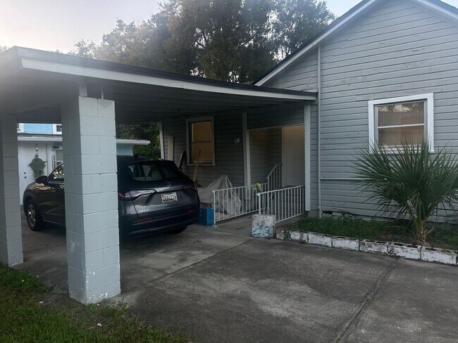 312 S Frankfort Ave in DeLand, FL - Building Photo - Building Photo