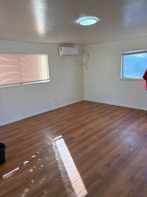 720 Olive Ave in Hanford, CA - Building Photo - Building Photo