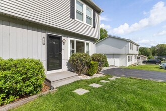 10A Paris Ave in Worcester, MA - Building Photo - Building Photo