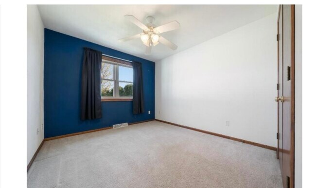 5769 Skippers Ln in Appleton, WI - Building Photo - Building Photo