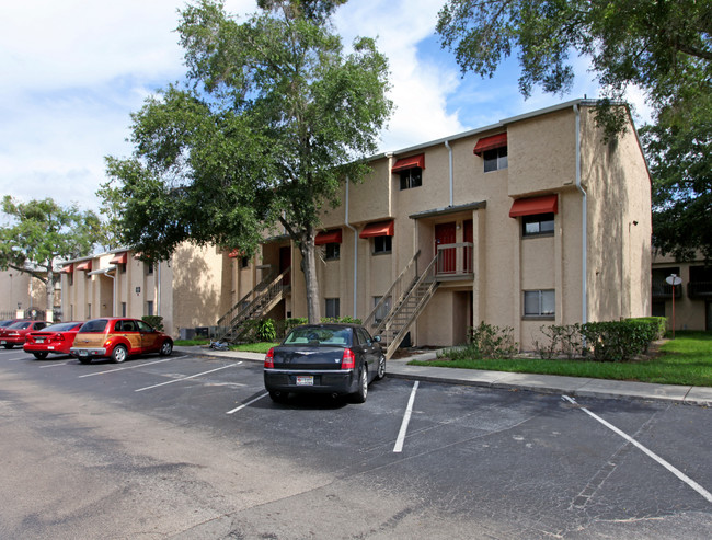 Avalon Apartments in Orlando, FL - Foto de edificio - Building Photo