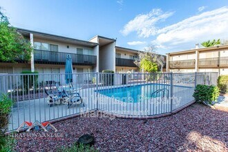 1828 W Tuckey Ln in Phoenix, AZ - Building Photo - Building Photo