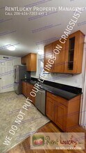 2731 SW 332nd Ct in Federal Way, WA - Building Photo - Building Photo