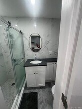 30 Grace St in Oyster Bay, NY - Building Photo - Building Photo