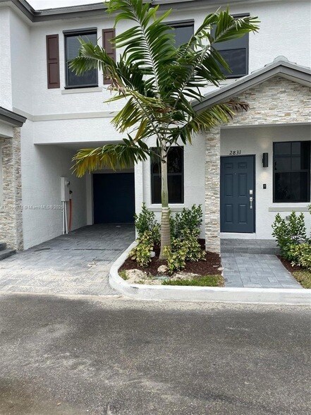 property at 2831 SW 16th Terrace