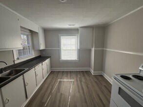 903 Washington St in Graham, NC - Building Photo - Building Photo